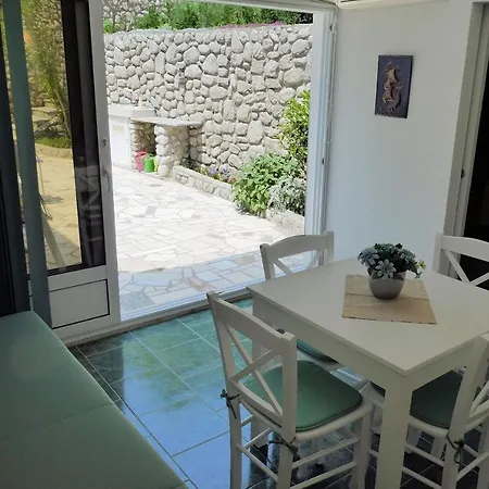 Zelena Oaza Apartment Lovran